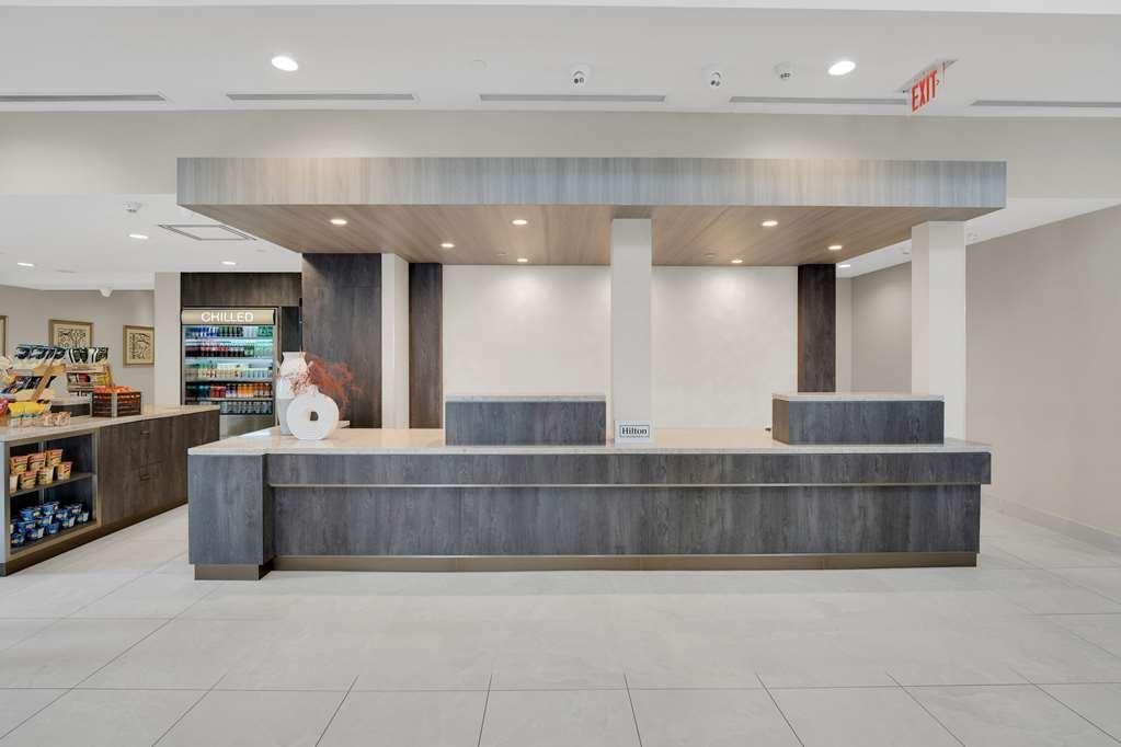 Hilton Garden Inn Toronto/ברמפטון מראה פנימי תמונה